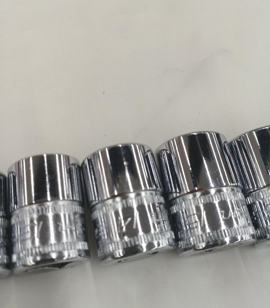 細かいキズあります。