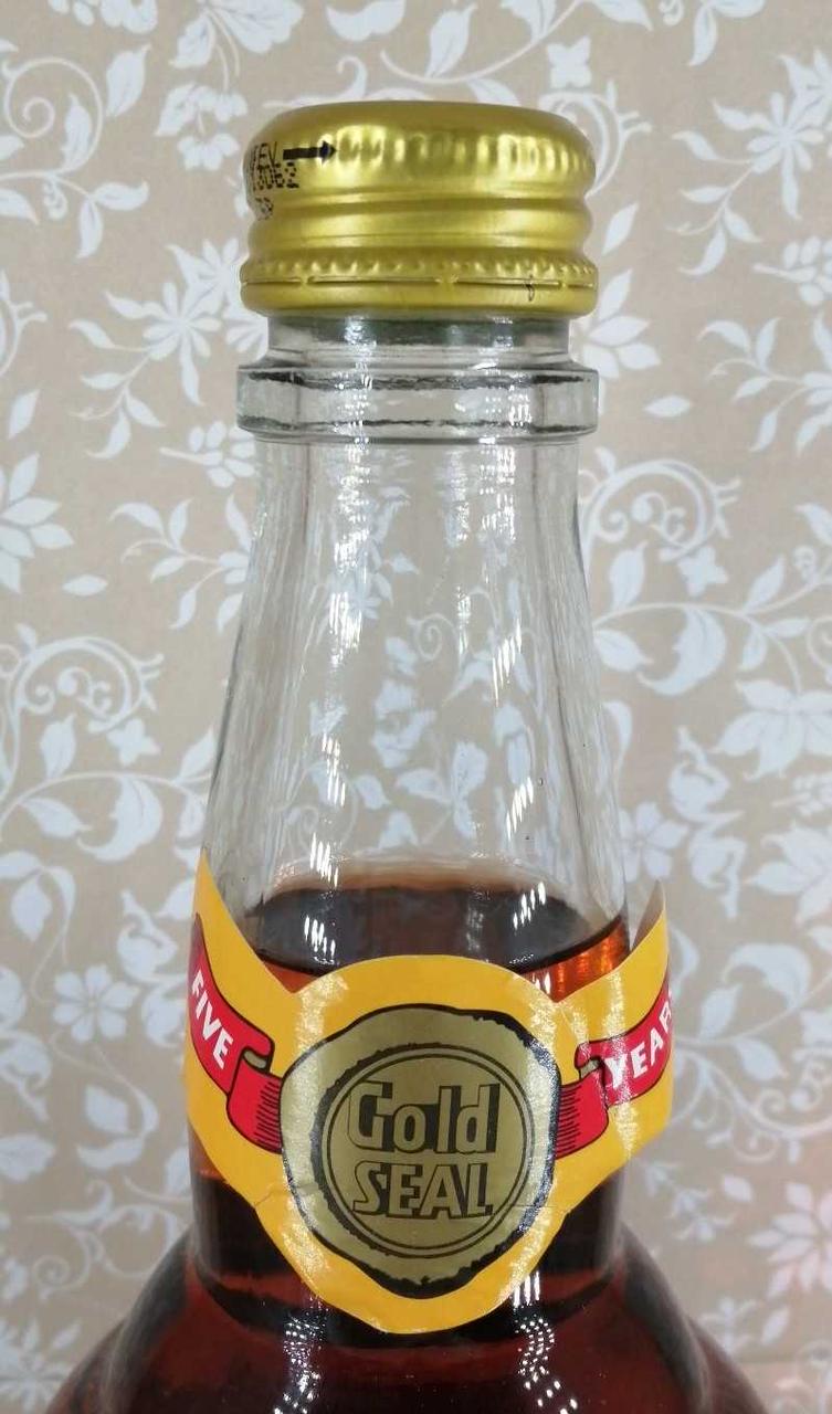 ボトルネック
ネックシール
剥がれあり。