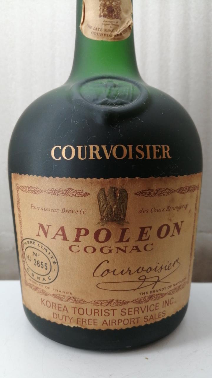 COURVOISIER ナポレオン クルボアジェ ナポレオン コニャック(700ml) - Cognac-Expert