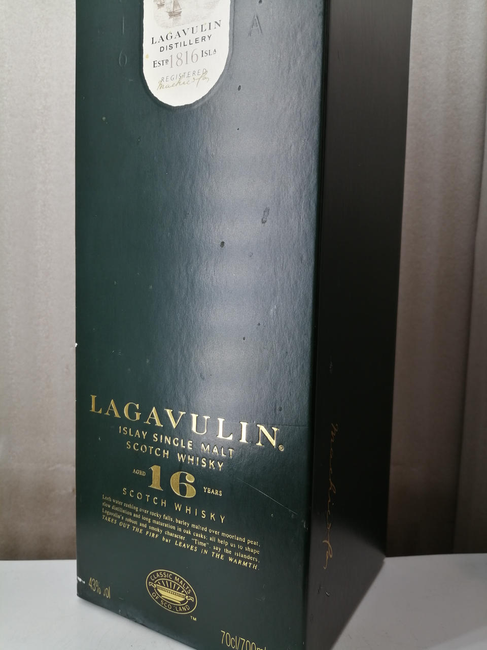 品薄　人気　LAGAVULIN 16年　新品未開封　フルボトル　定価販売 品薄 人気 LAGAVULIN 16年 新品未開封 フルボトル 定価販売
