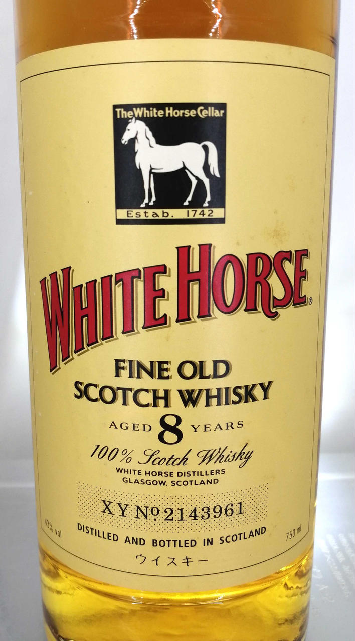 ホワイトホースWhite Horse スコッチウイスキー 760ml 古酒 楽天市場】WHITE HORSE ホワイトホース 特級 従価 760ml 43