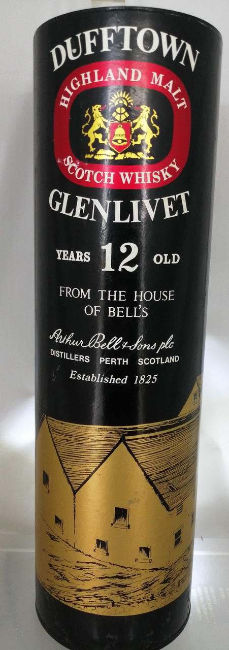 ボックス小キズあります