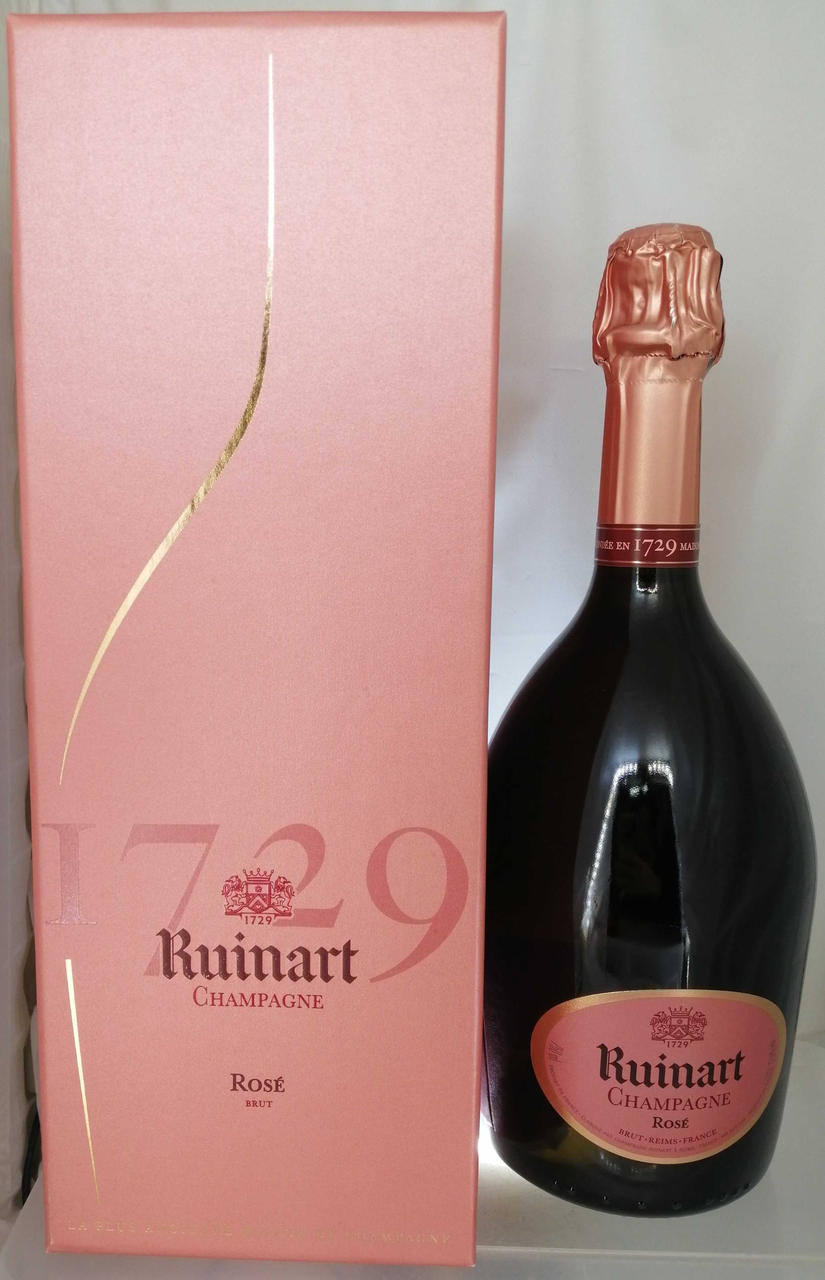 ボトル正面。箱付き。