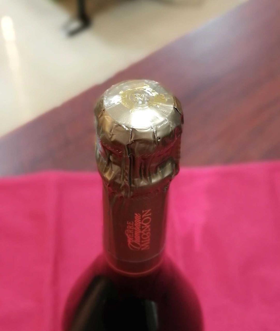 キャップシール。