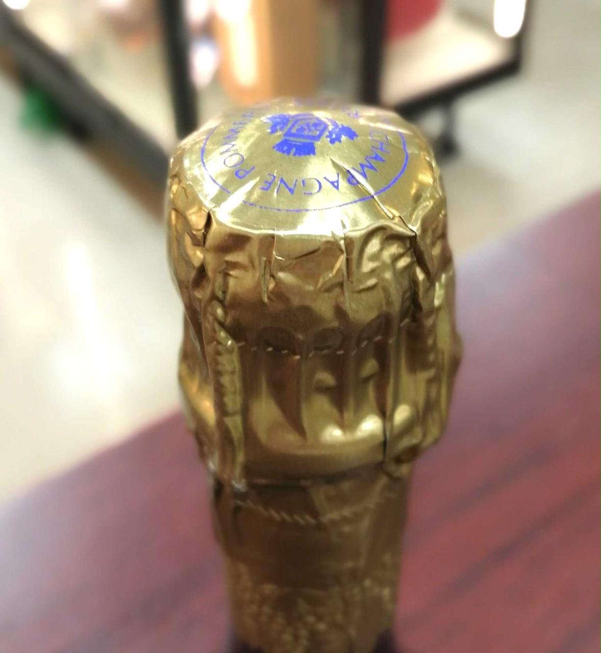 キャップシール。