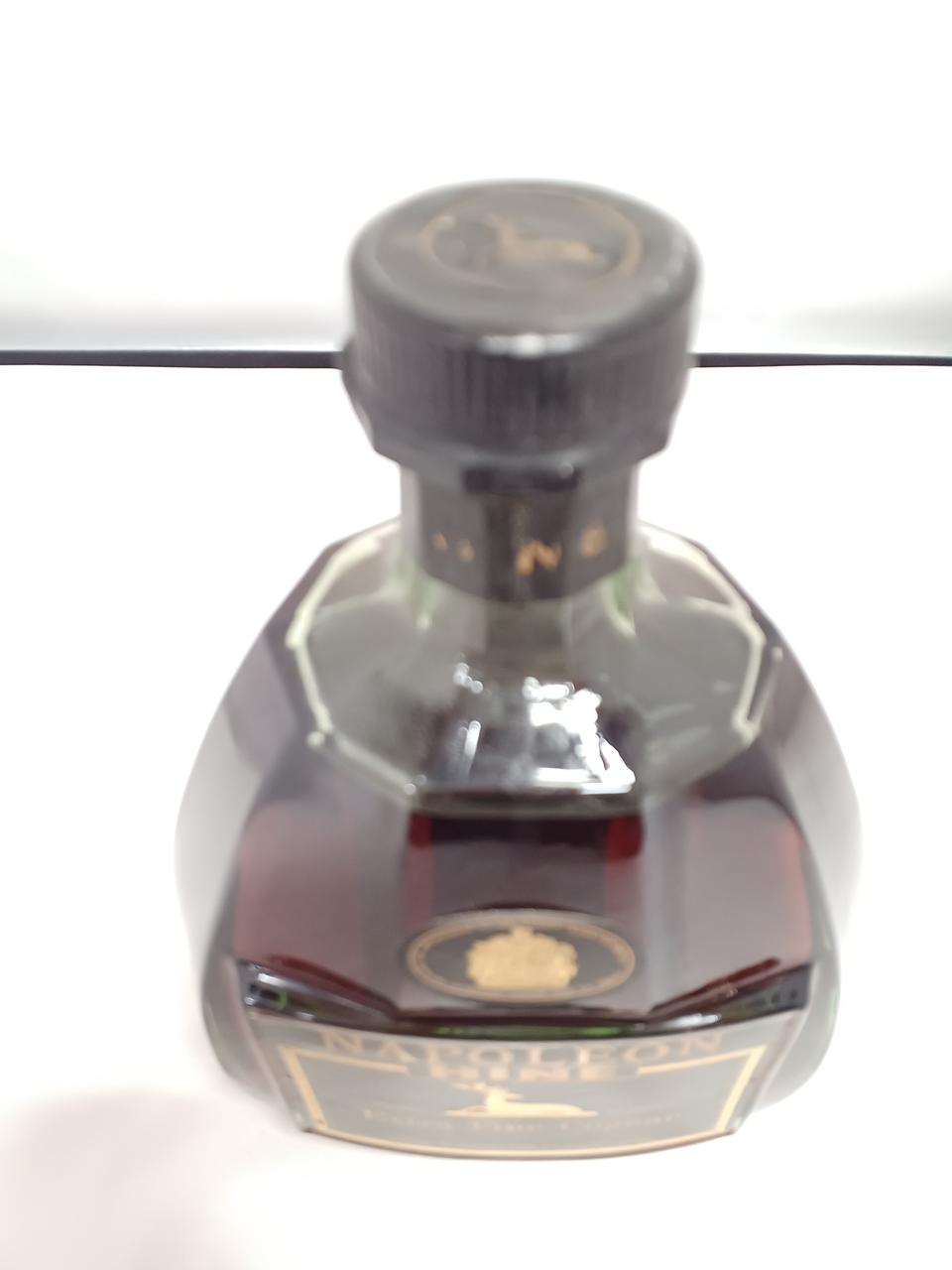 キャップシール付近の画像です。