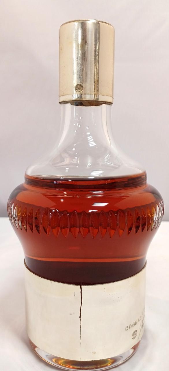 ボトル側面 ひび割れ1