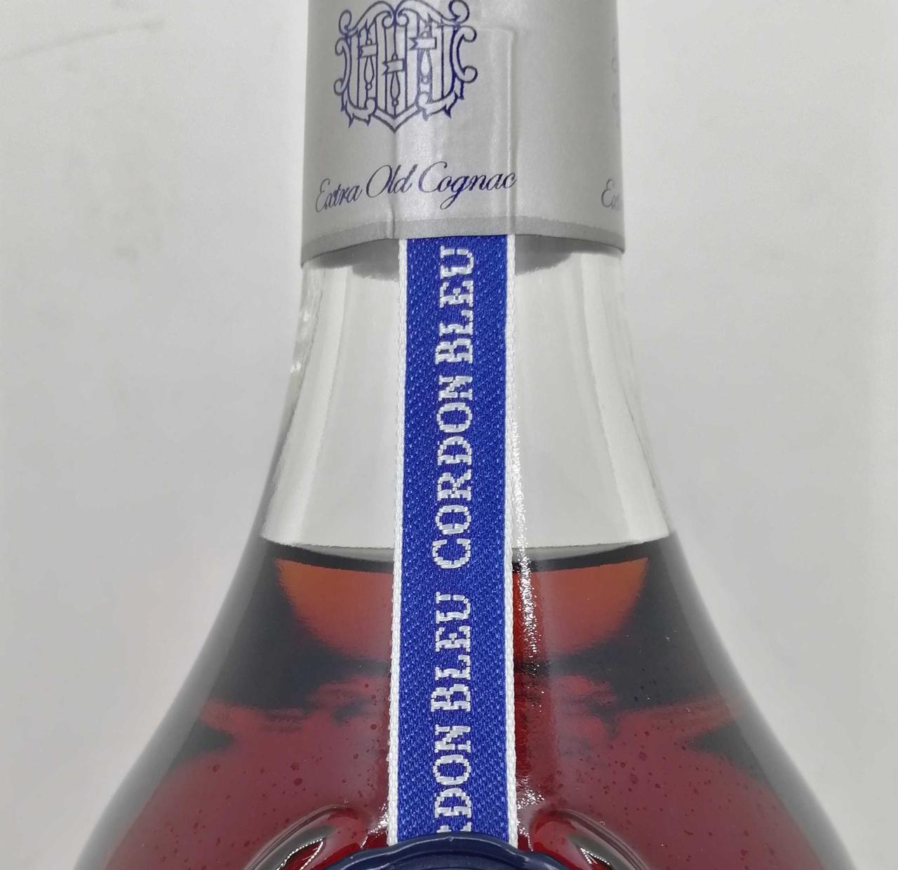【未開封】MARTELL マーテル コルドンブルー 旧 フロスティボトル マーテル コルドンブルー 旧ボトル 700ml 箱付き | お酒買取エイブイ