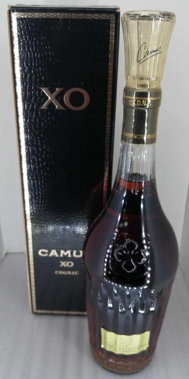 箱、ボトル背面