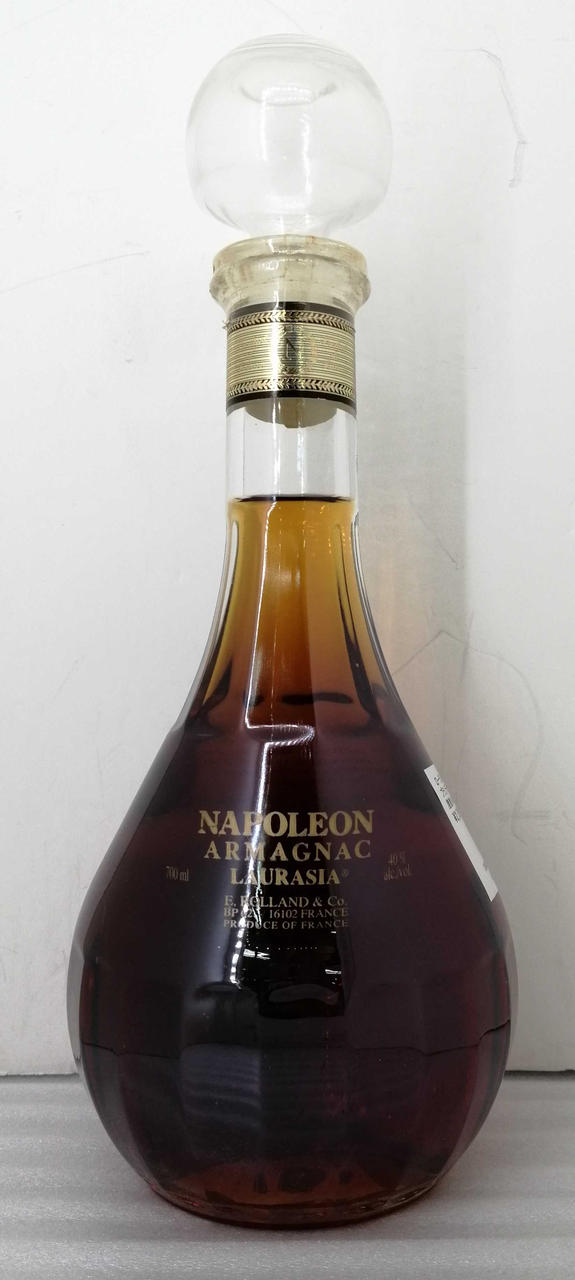 ボトル正面