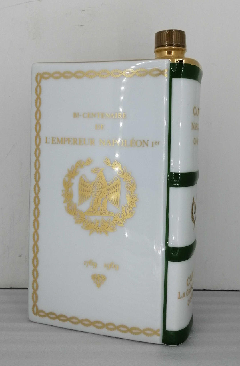 ボトル背面