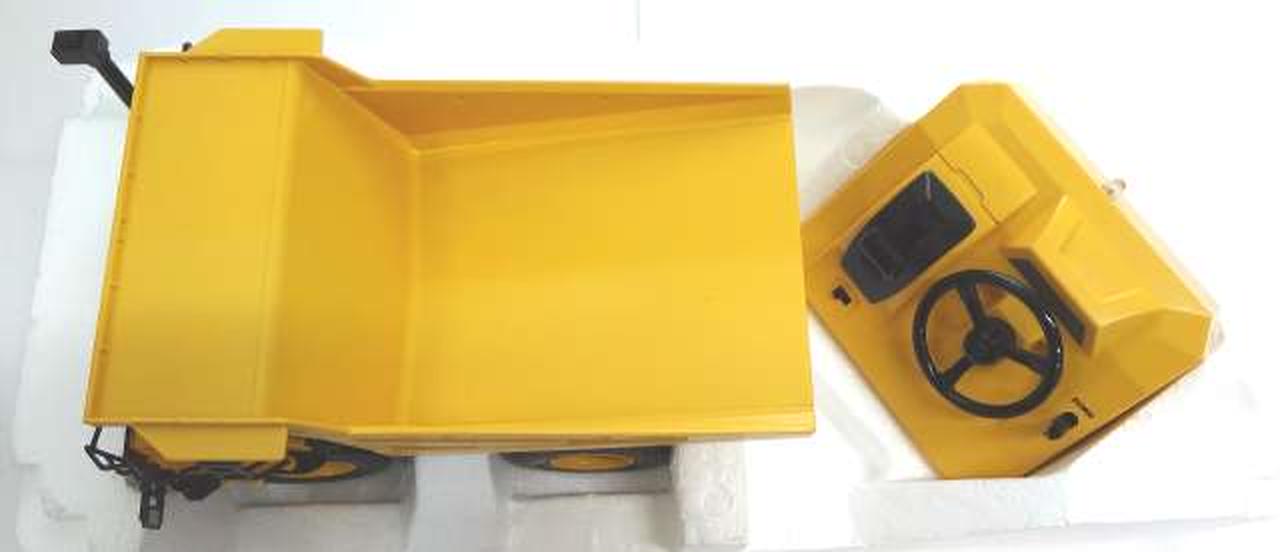京商　ダンプトラック　KOMATSU HD785-7 1/50 完動品 s-l400.jpg