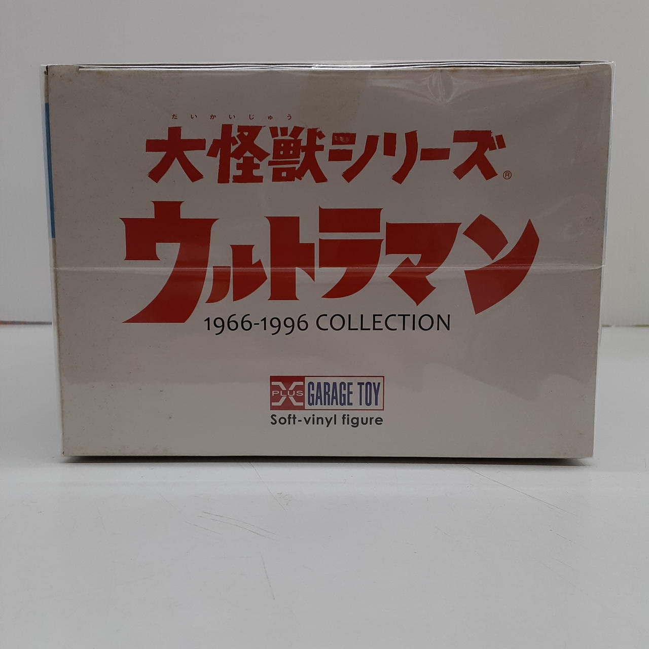 箱上部汚れあります。