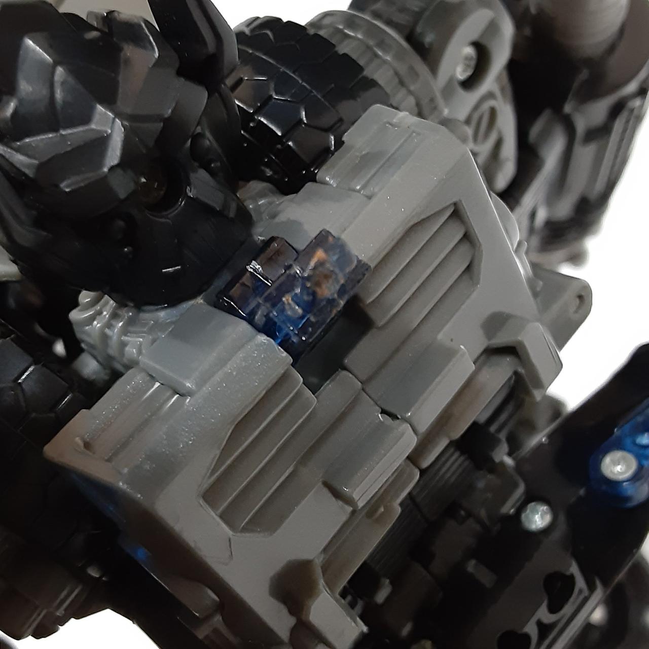 パーツ一部汚れあり。