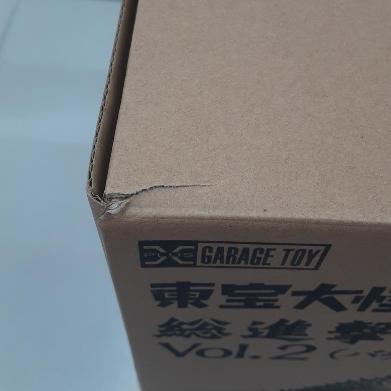 箱一部破れあり