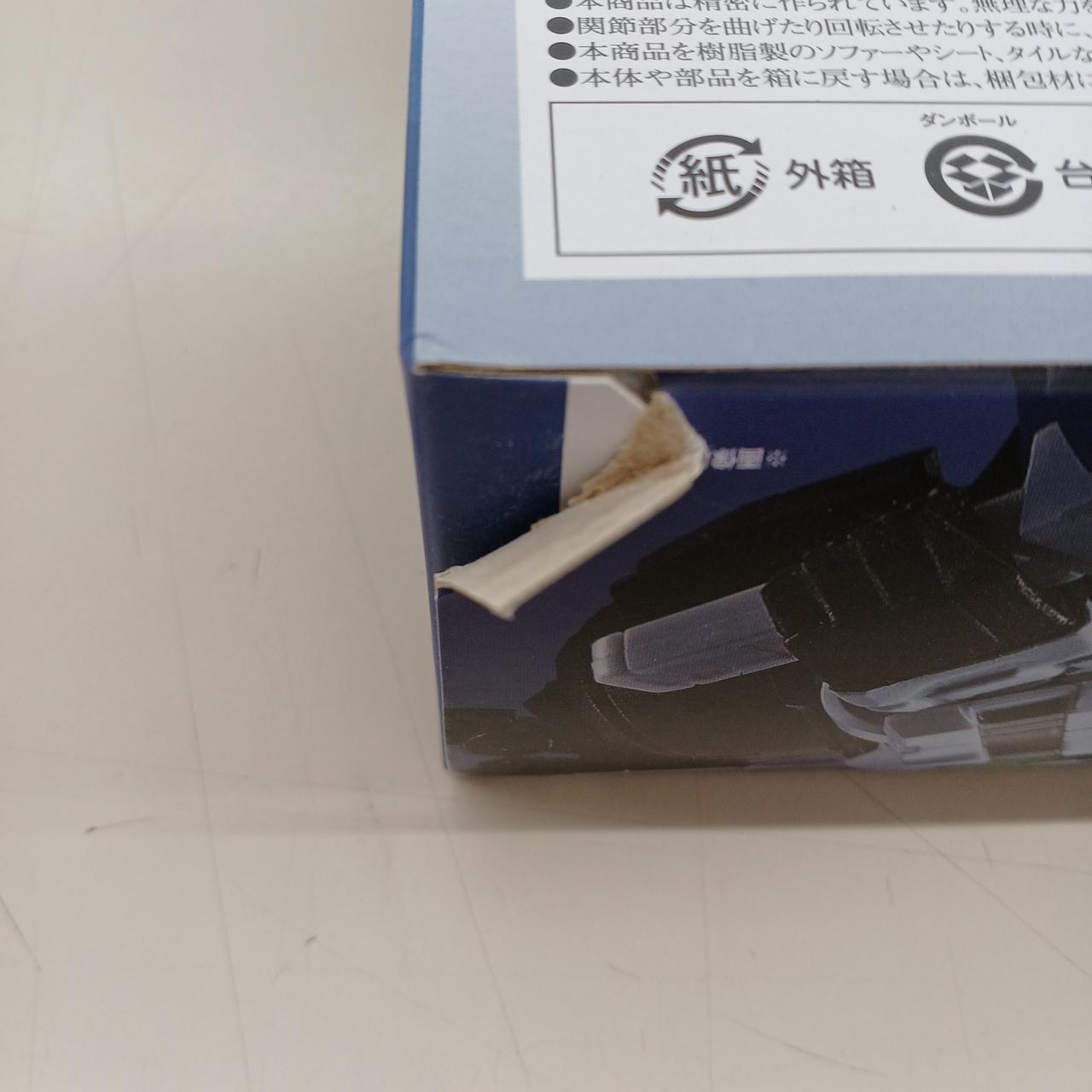 箱ダメージあり