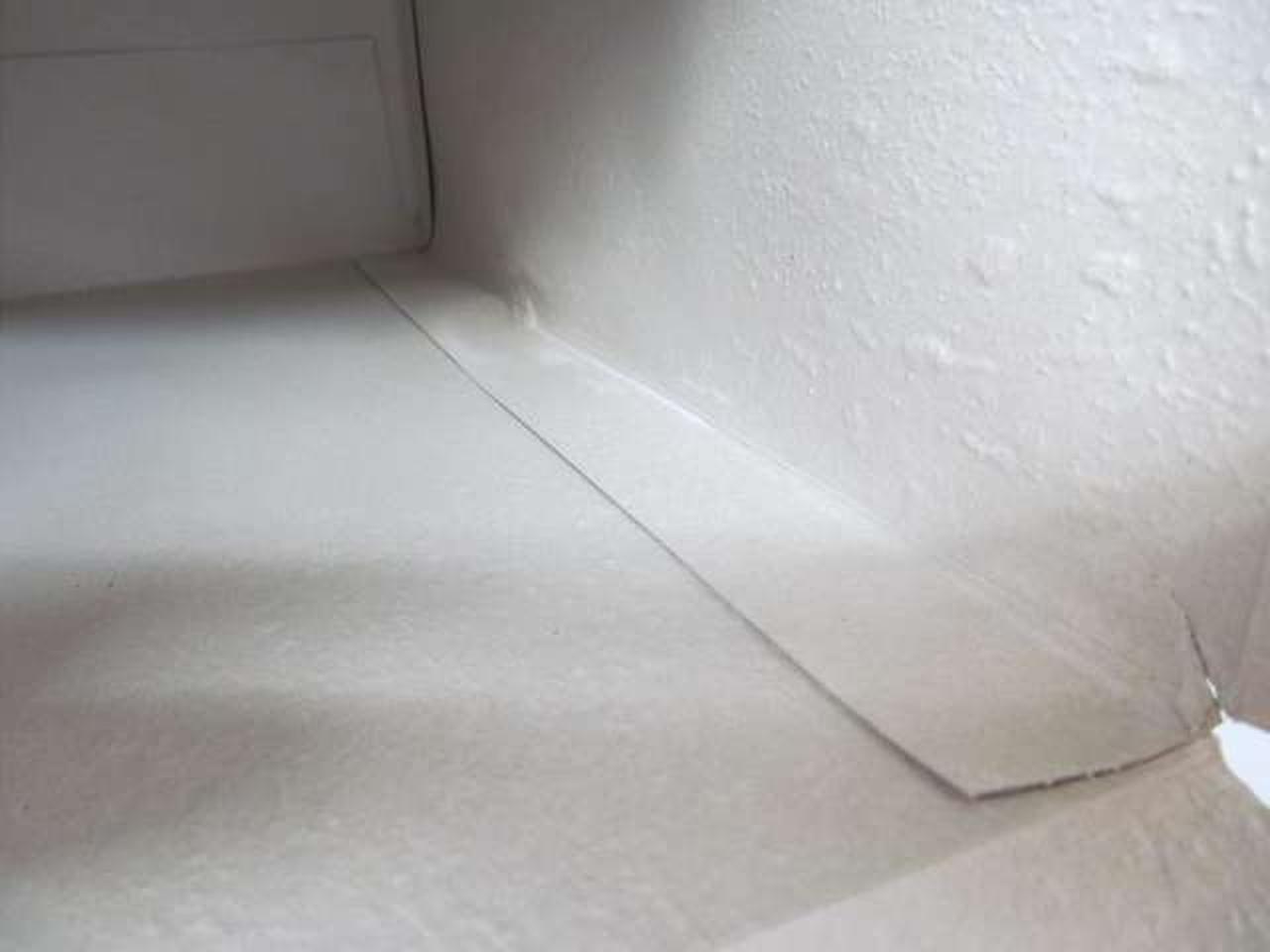 傷みあり（箱内側）