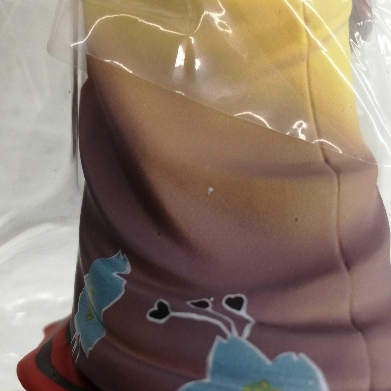 着物に汚れが見られます