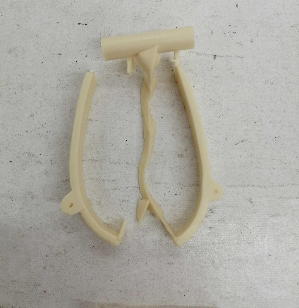 枠から外れています