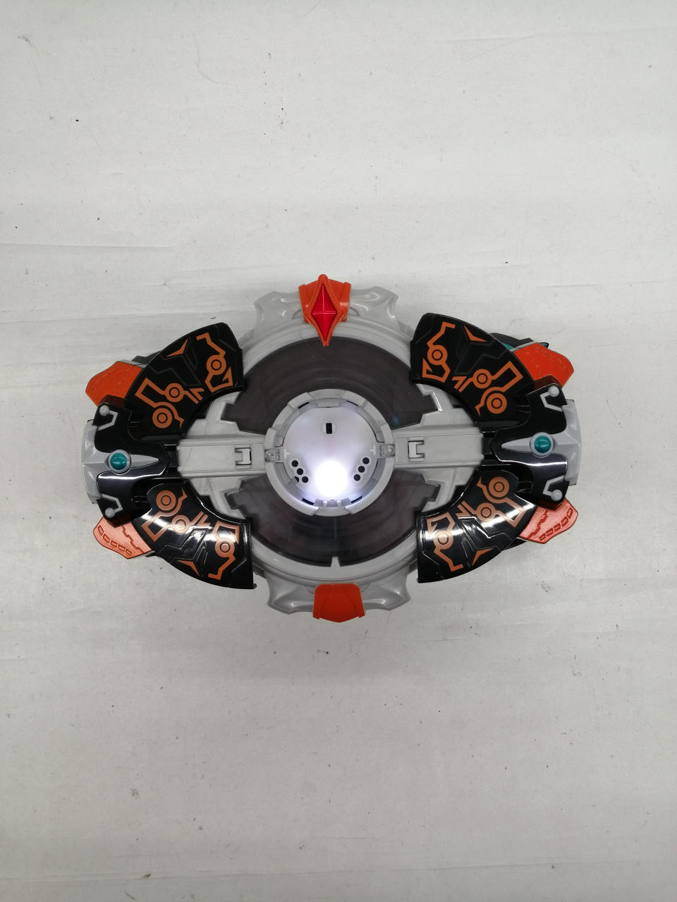 写真のように発光しました