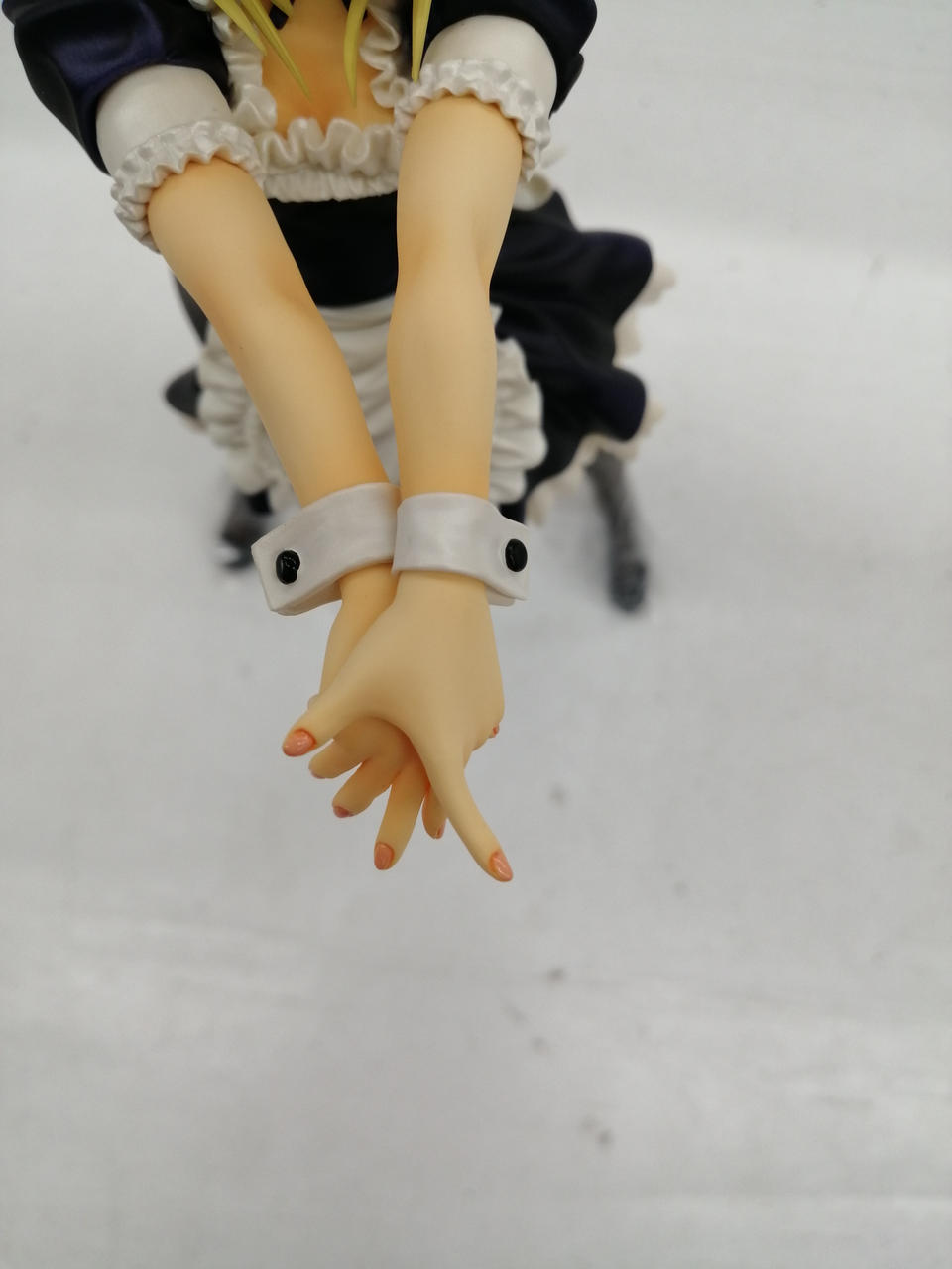 腕に焼けが見られます