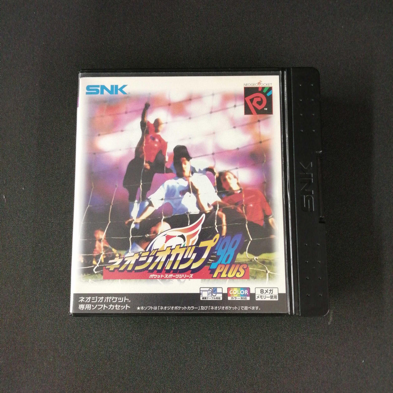 ケース傷みあります。