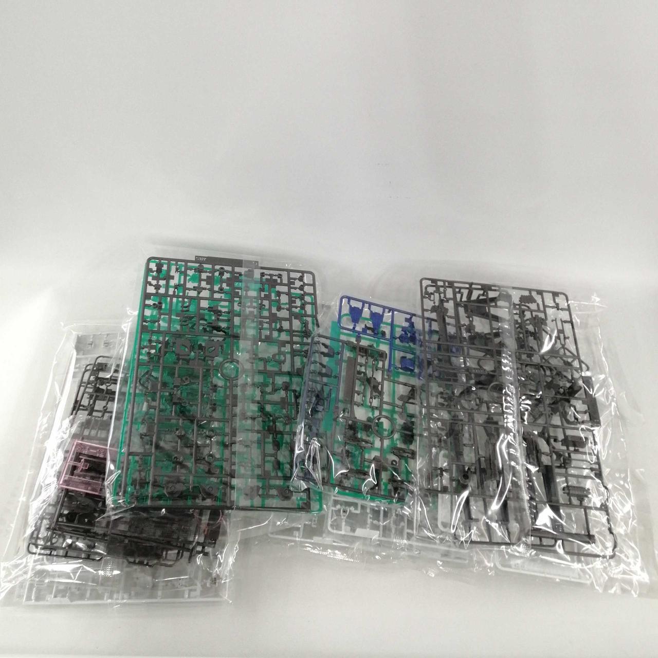 パーツ揃ってます