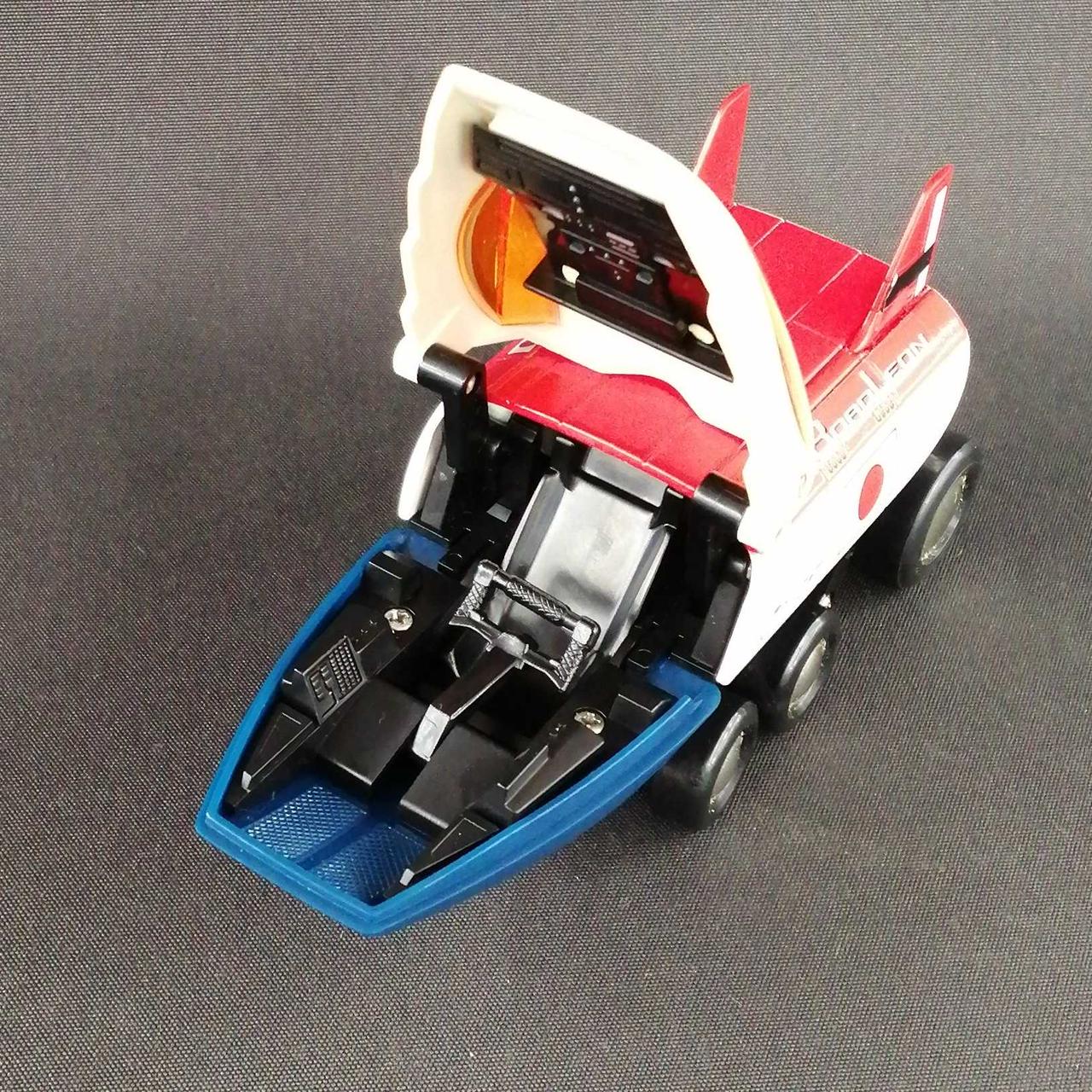 ハッチオープンします