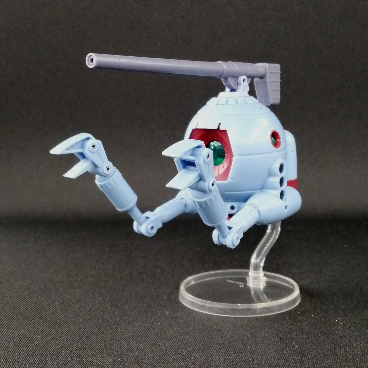 関節に緩みはなく、自立します