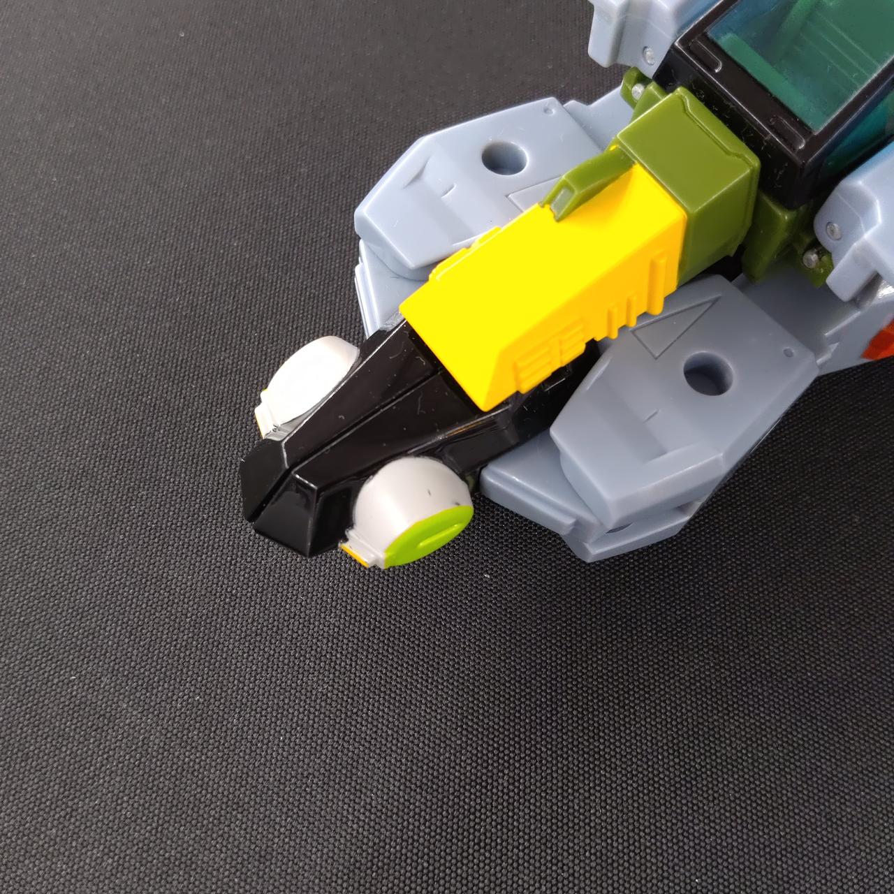 若干の色移りがあります