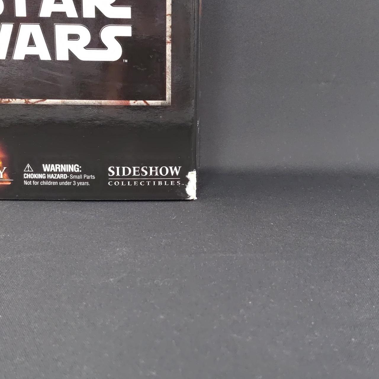 外箱に傷みがあります