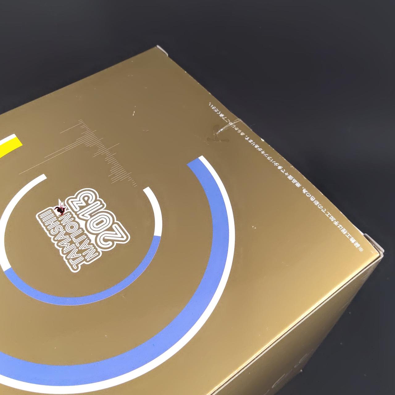 外箱に傷みがあります