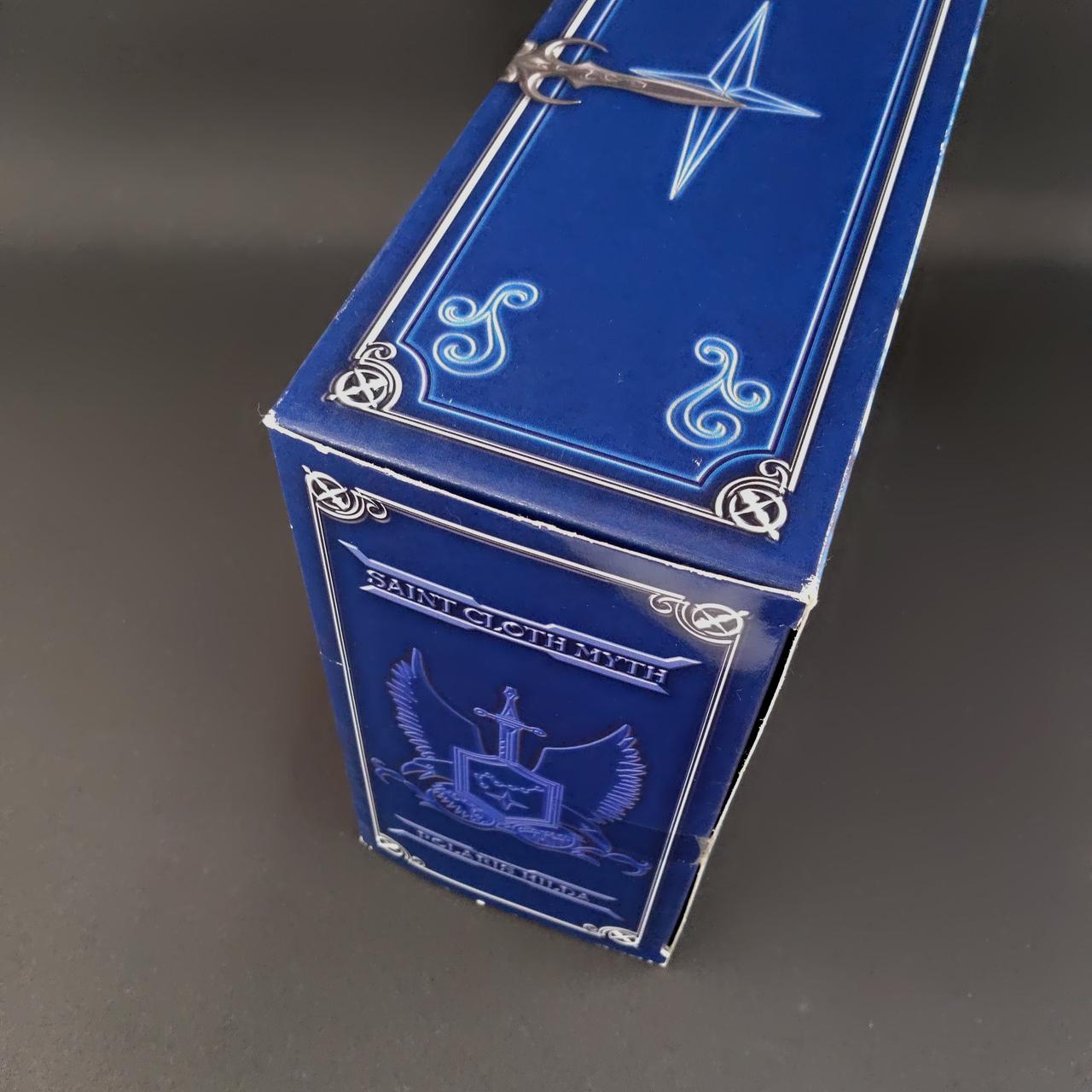 外箱に傷みがあります