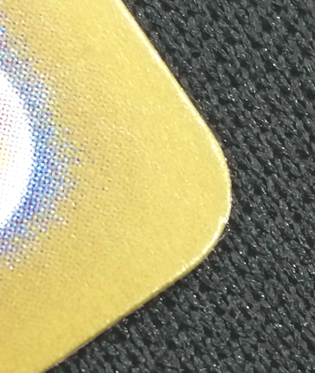 右下角僅かに白欠け有