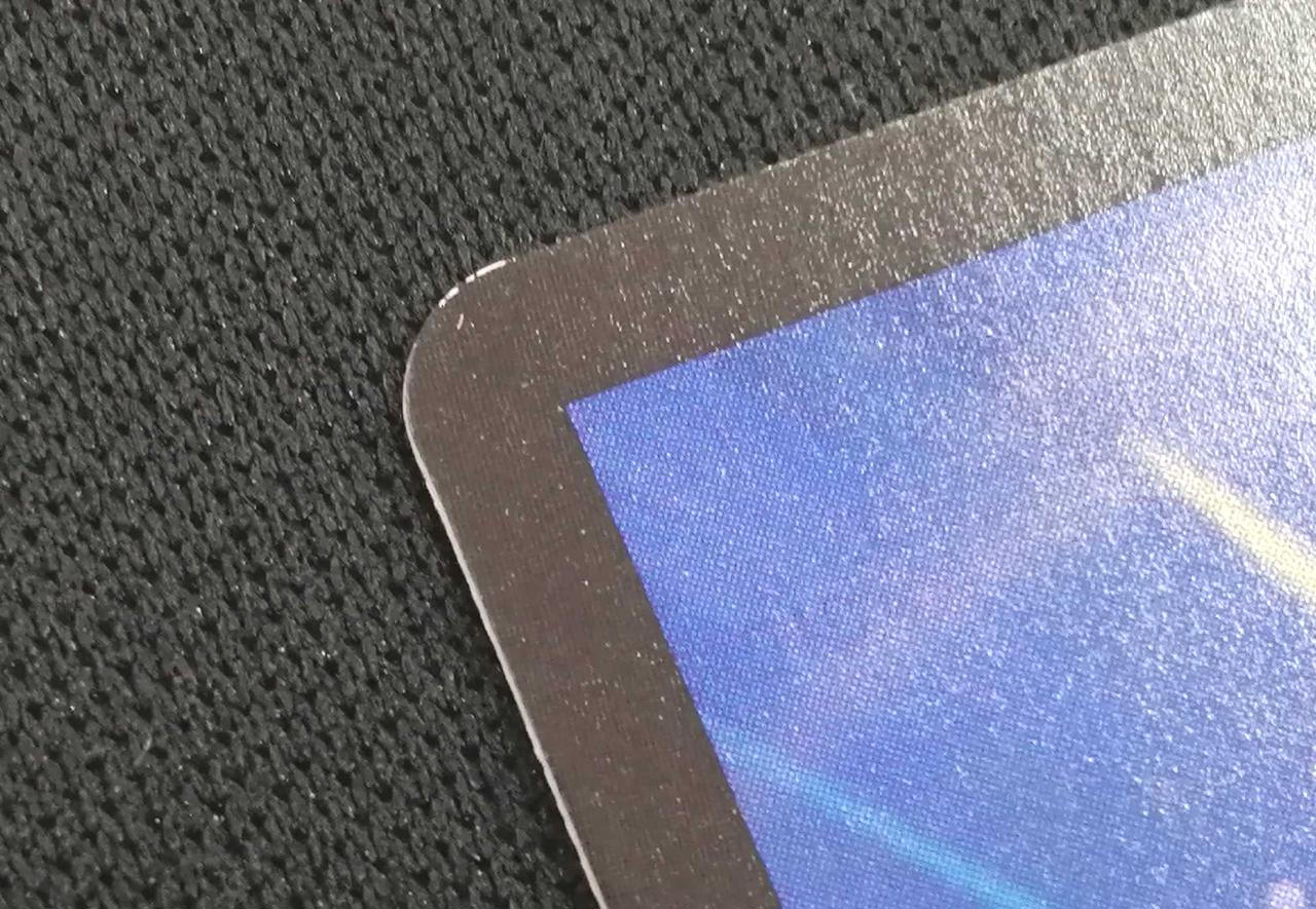 裏面左上角欠け有