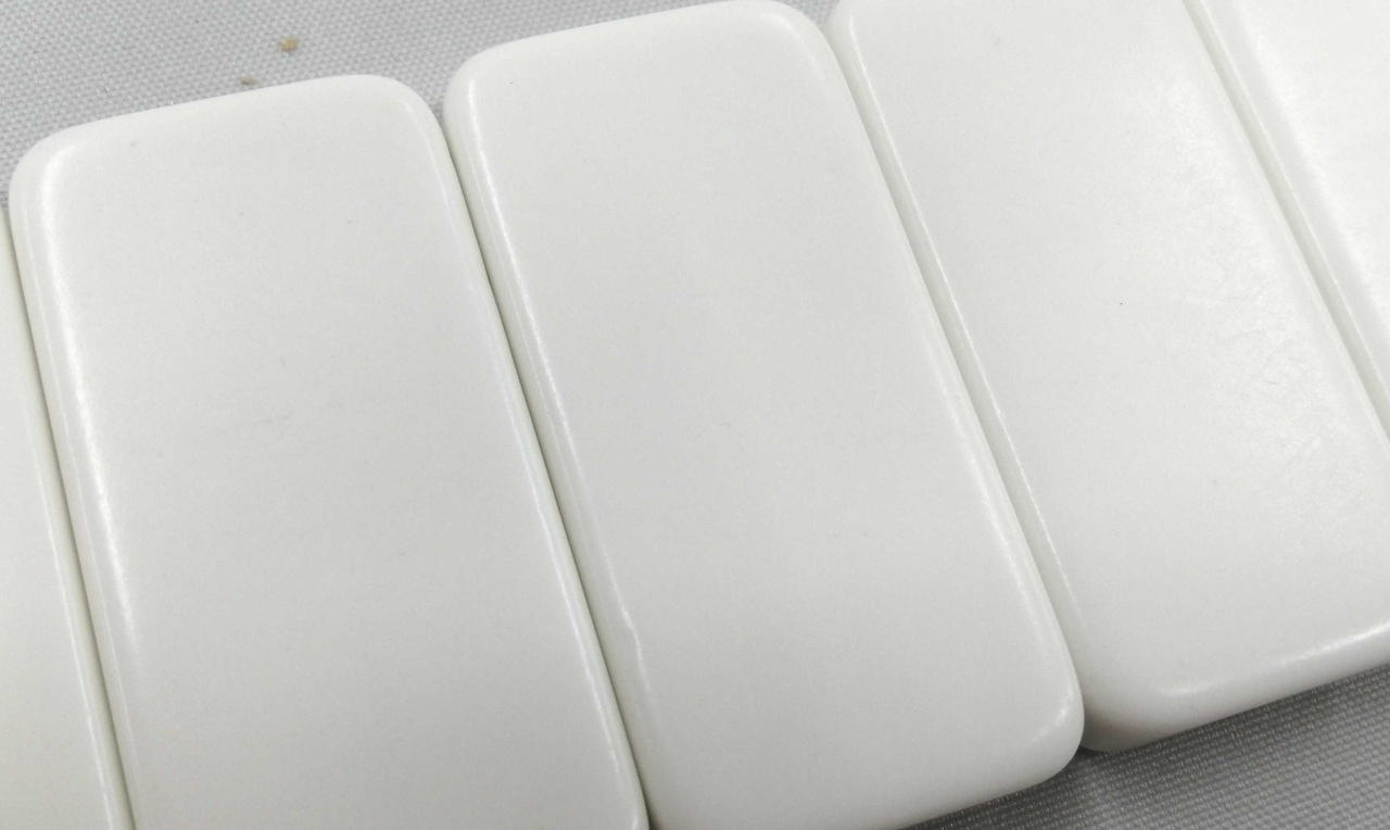 牌各々使用感・キズ有