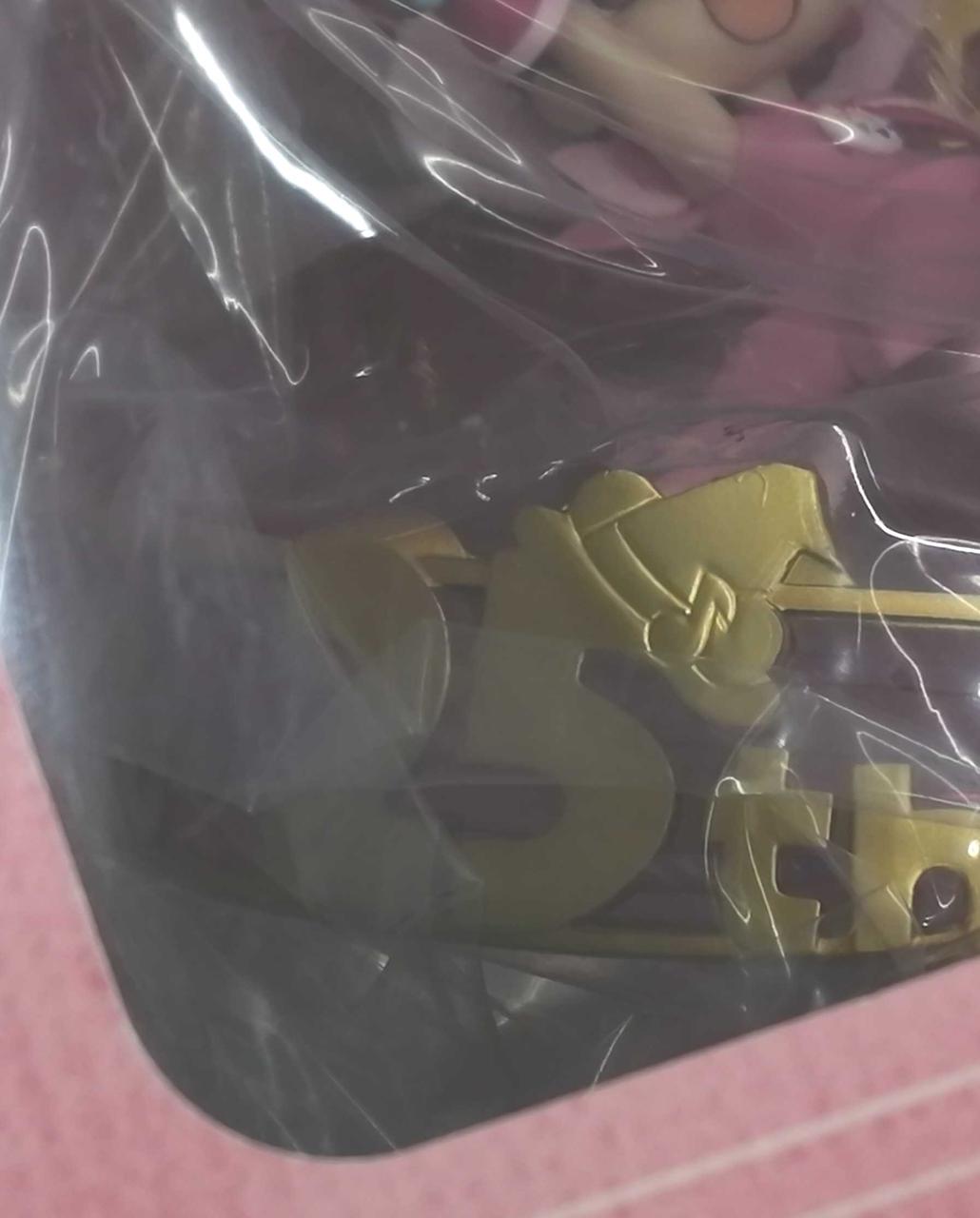 箱前面フィルムキズ有