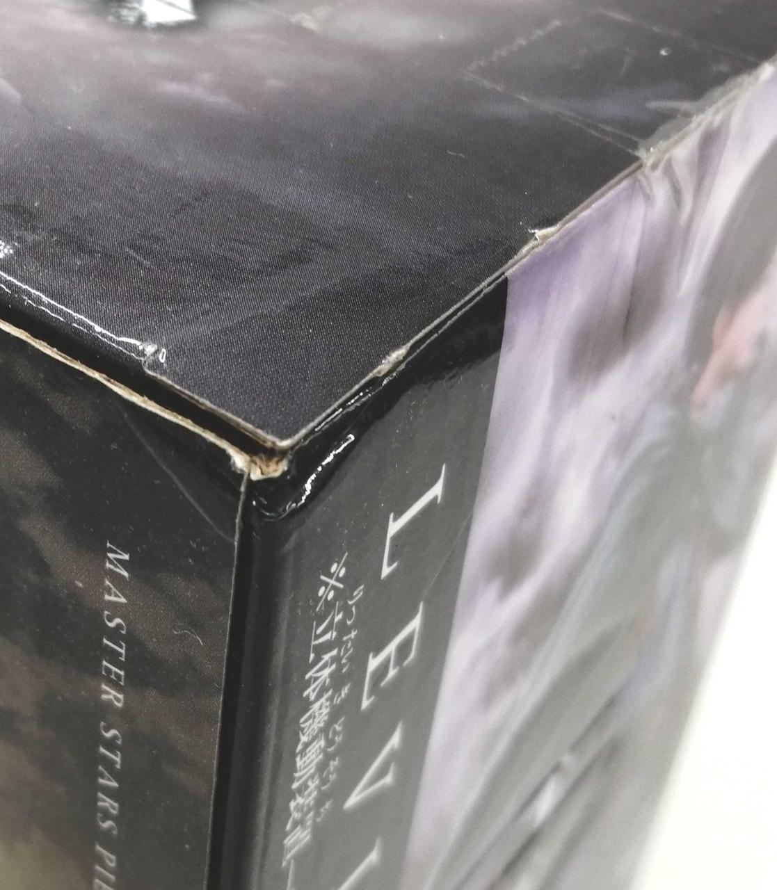 箱若干イタミ有