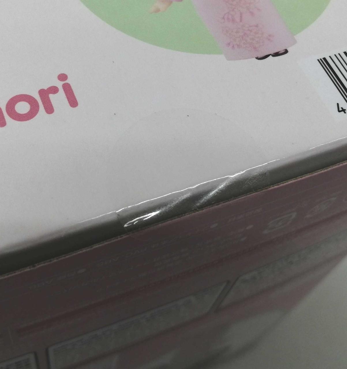 テープ部分僅かに汚れ有