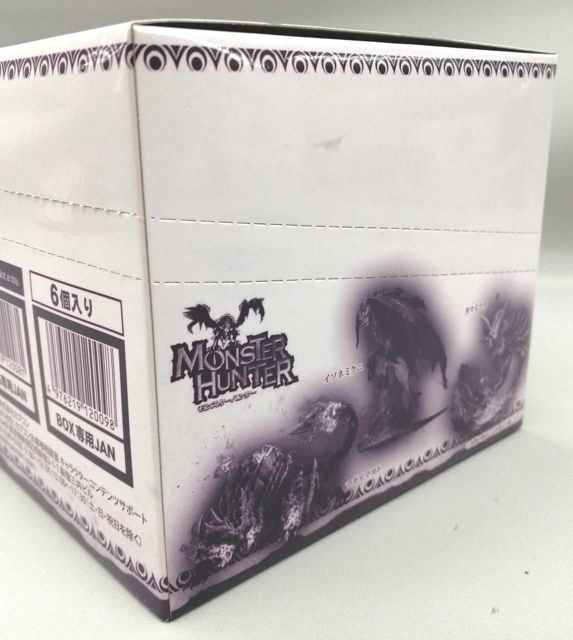 僅かに箱汚れ有