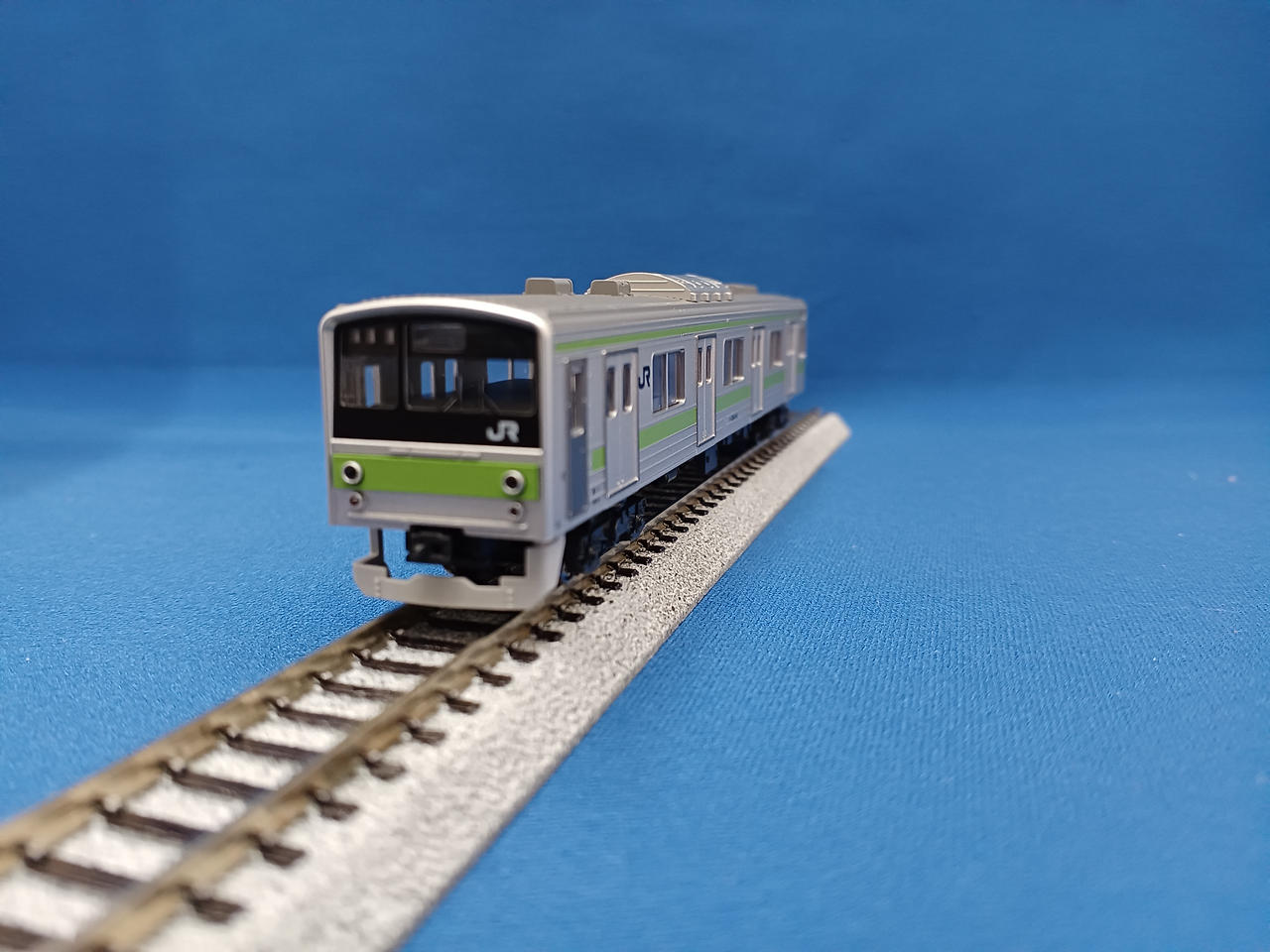 線路は含まれません。
