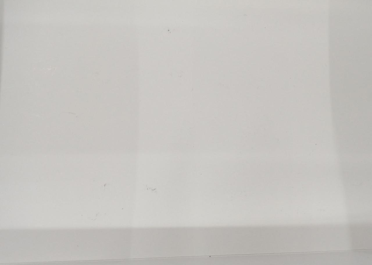 箱底面若干汚れ有