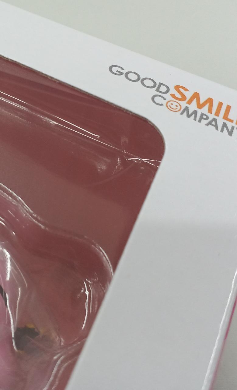 僅かに箱キズ有