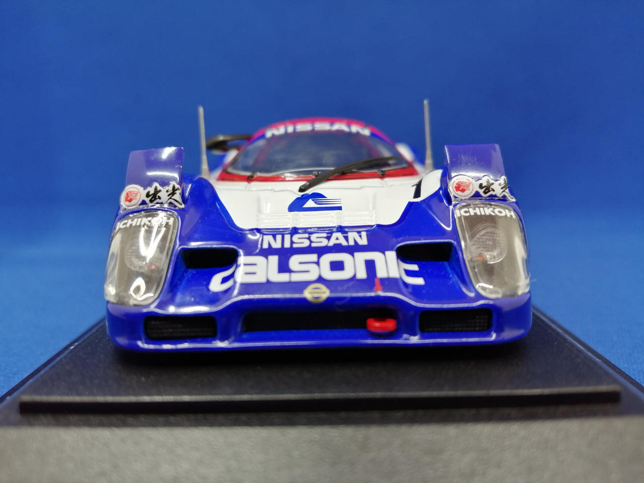 ミニカー EBBRO Calsonic Nissan R92CP 1:43 エブロ(EBBRO)|ニッサン カルソニックR92CP 1992|HARDOFFオフ