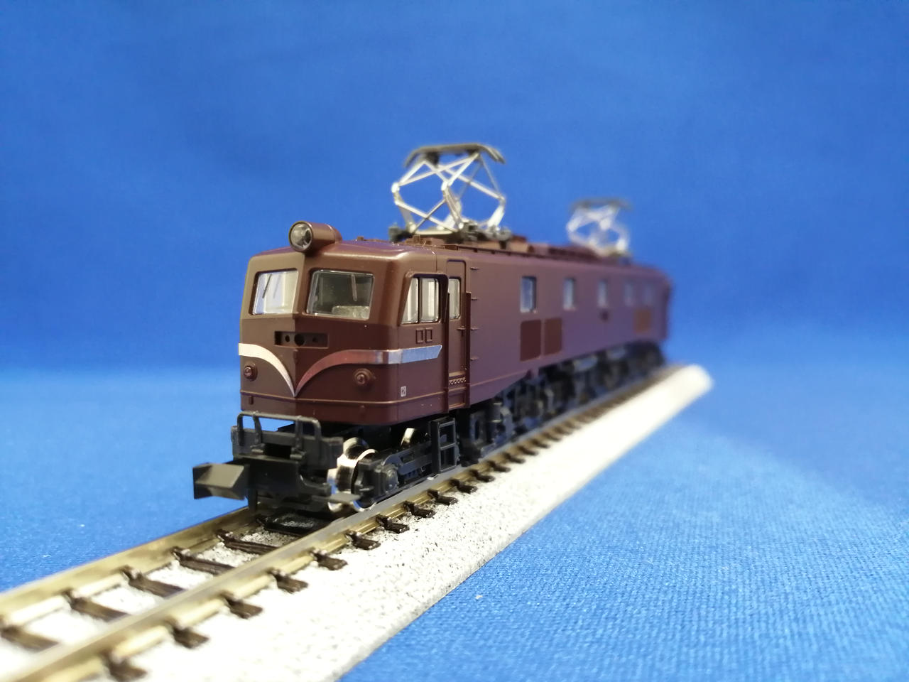 線路は含まれません。