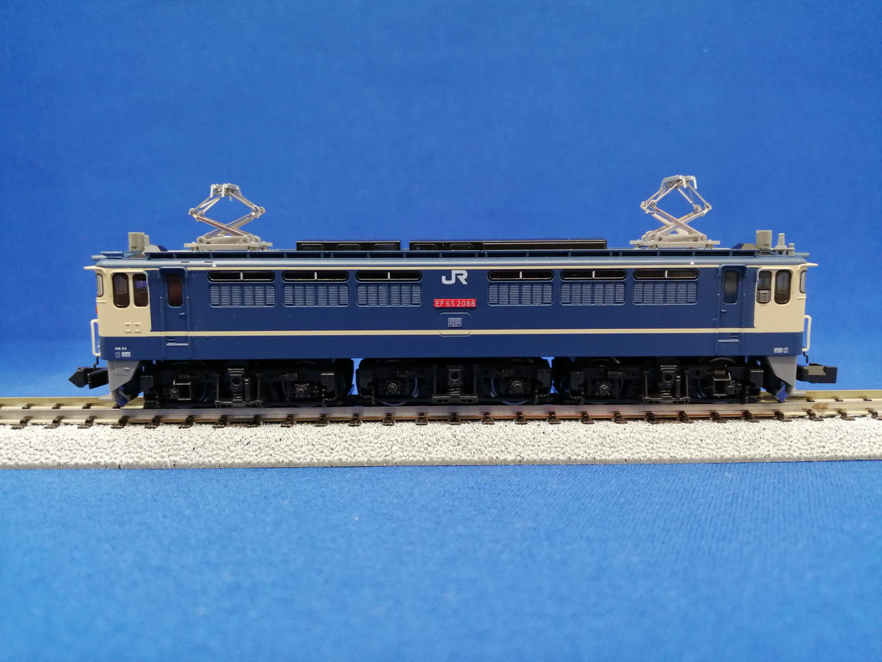 カトー(KATO)|EF65 2000番台 復活国鉄色|HARDOFFオフモール