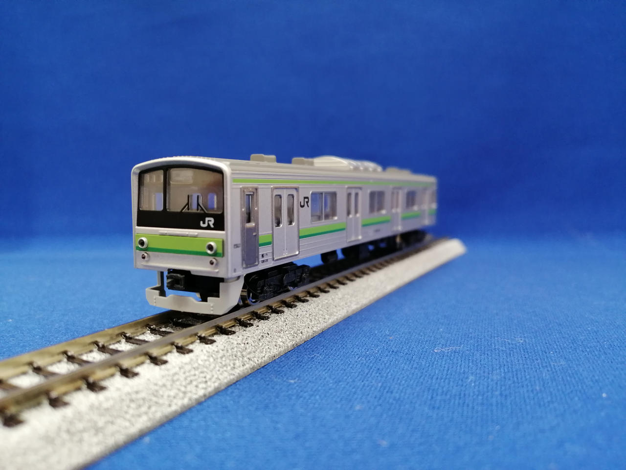 線路は含まれません。