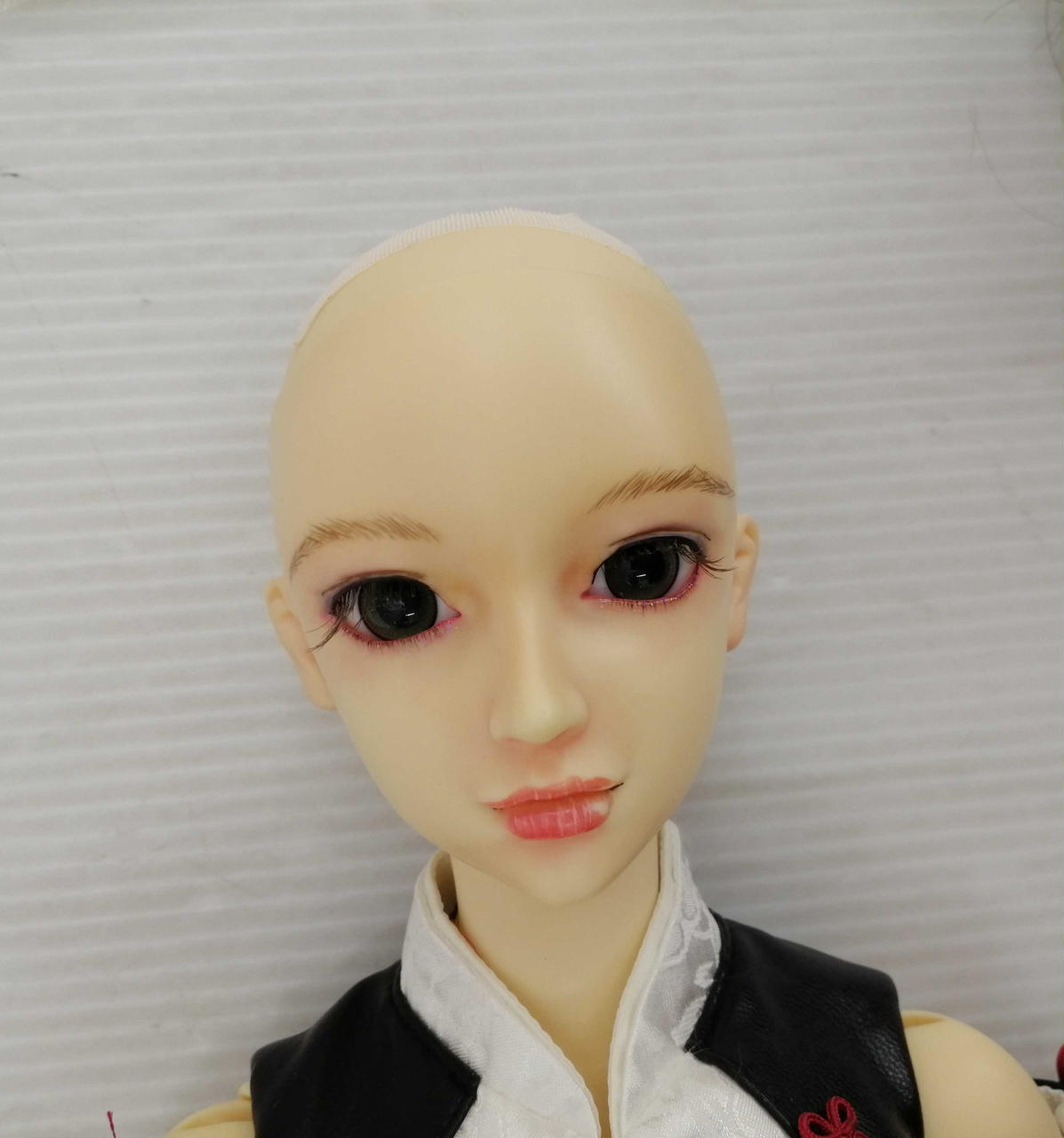 メイク全体的にイタミ目立ちます。