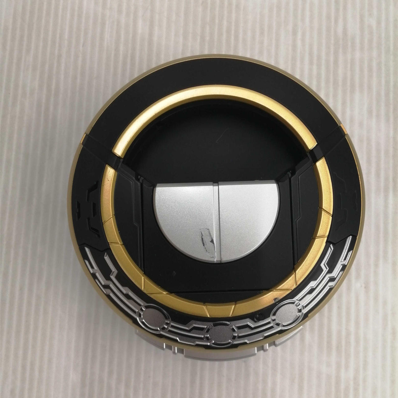 スキャナーに傷、イタミあり。