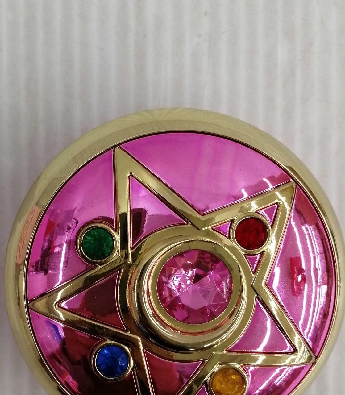 塗料が垂れたようなムラがあります。